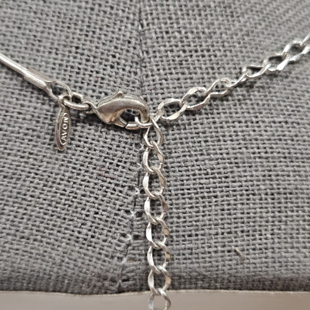 Avon Elegant Silver Ring Necklace - image 7